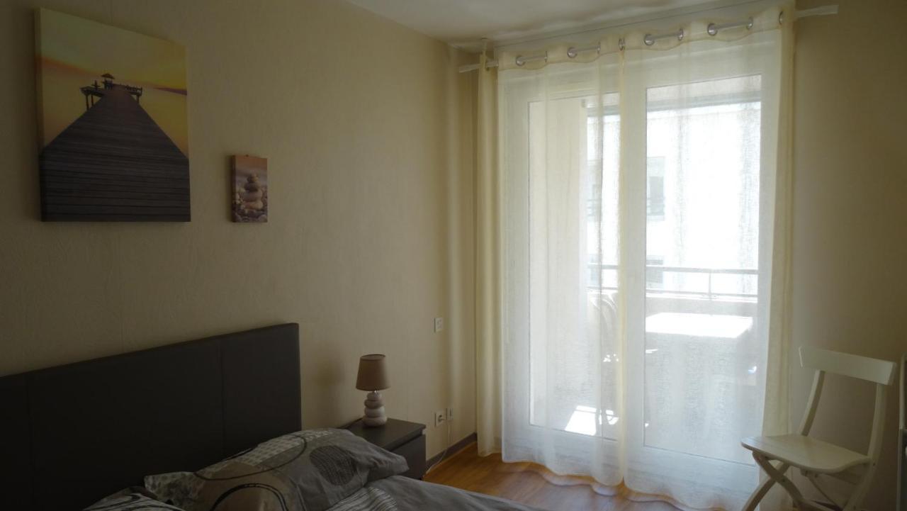 Appart T2 Standing Tout Confort Avec Balcon - Parking En Option Lyon Buitenkant foto